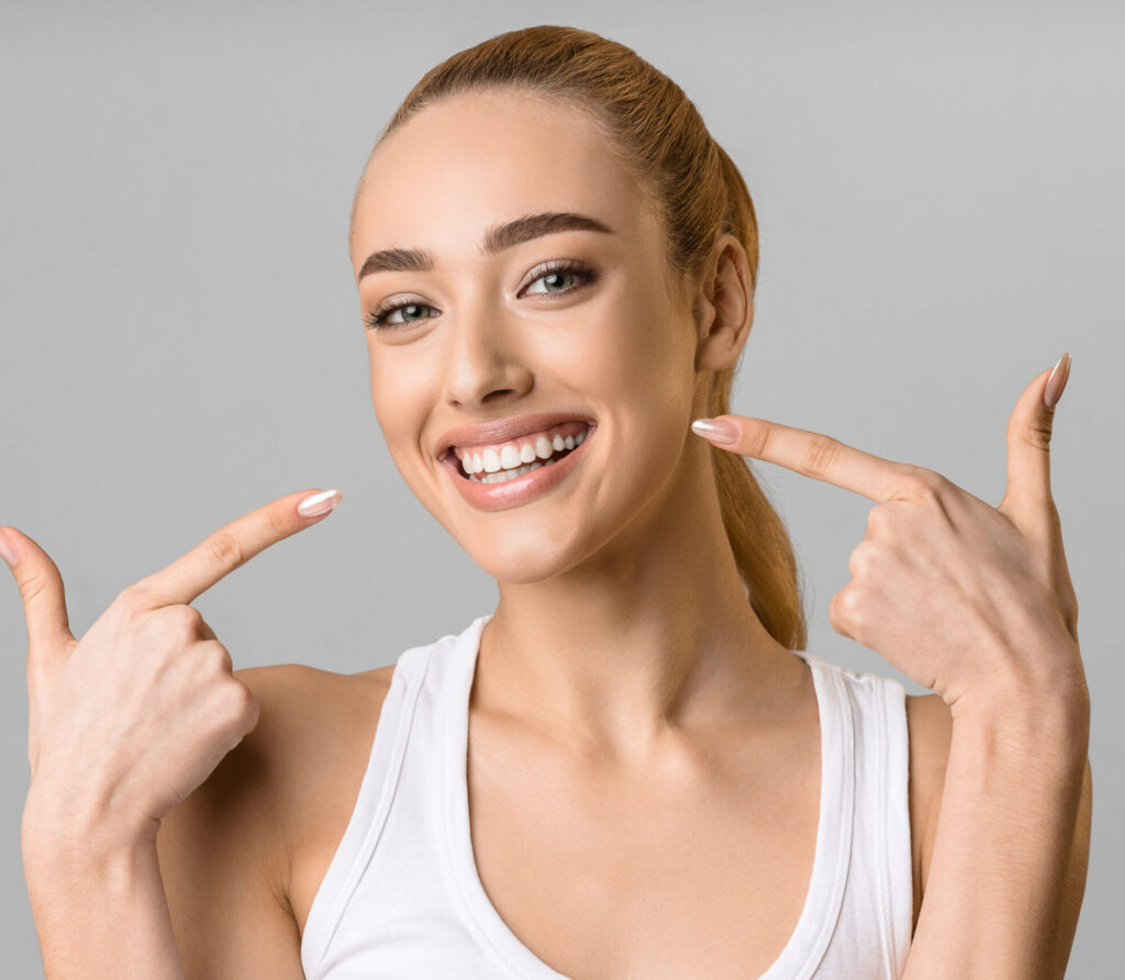Illustrative image of Porcelain Veneers